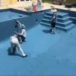 عزل المسابح بالإيبوكسي